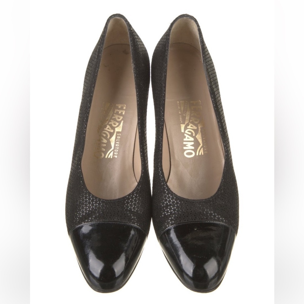 Salvatore Ferragamo Black Textured Patent Leather Semi Pointed Toe Pumps 8.5